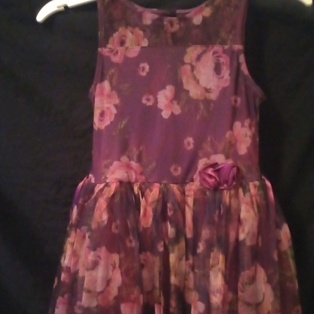 A dress for kid's in the age of 10-13